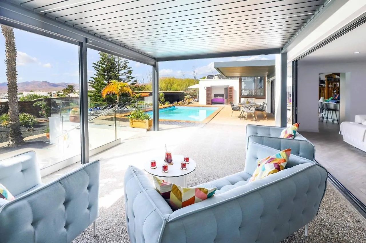 Villa Cois Farraige à Puerto del Carmen